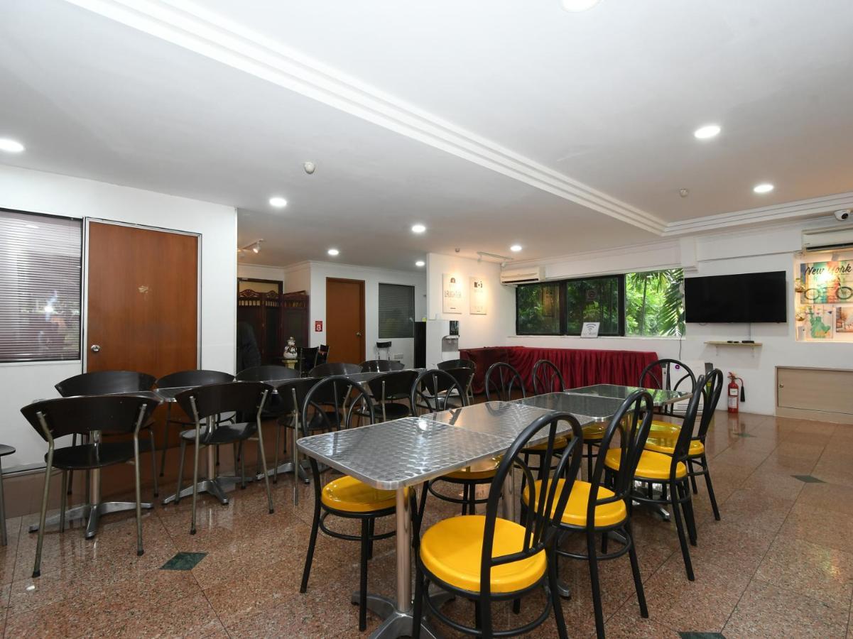 Oyo 390 Mayview Glory Hotel Kuala Lumpur Exterior photo